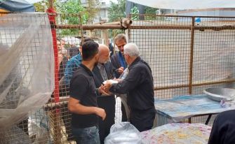 طبخ و توزیع بیش از ۲۰ هزار غذای نذری در آستانه‌اشرفیه